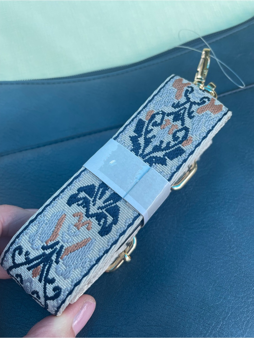 NWT Bostanten Textured Vegan Leather Crossbody Bag Slate Blue Style #BSB10224 - Picture 10 of 13